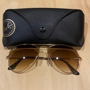 Ray-Ban Aviator Gradient (Light brown with Gold frames)